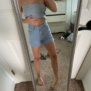 High Wasted stripped shorts